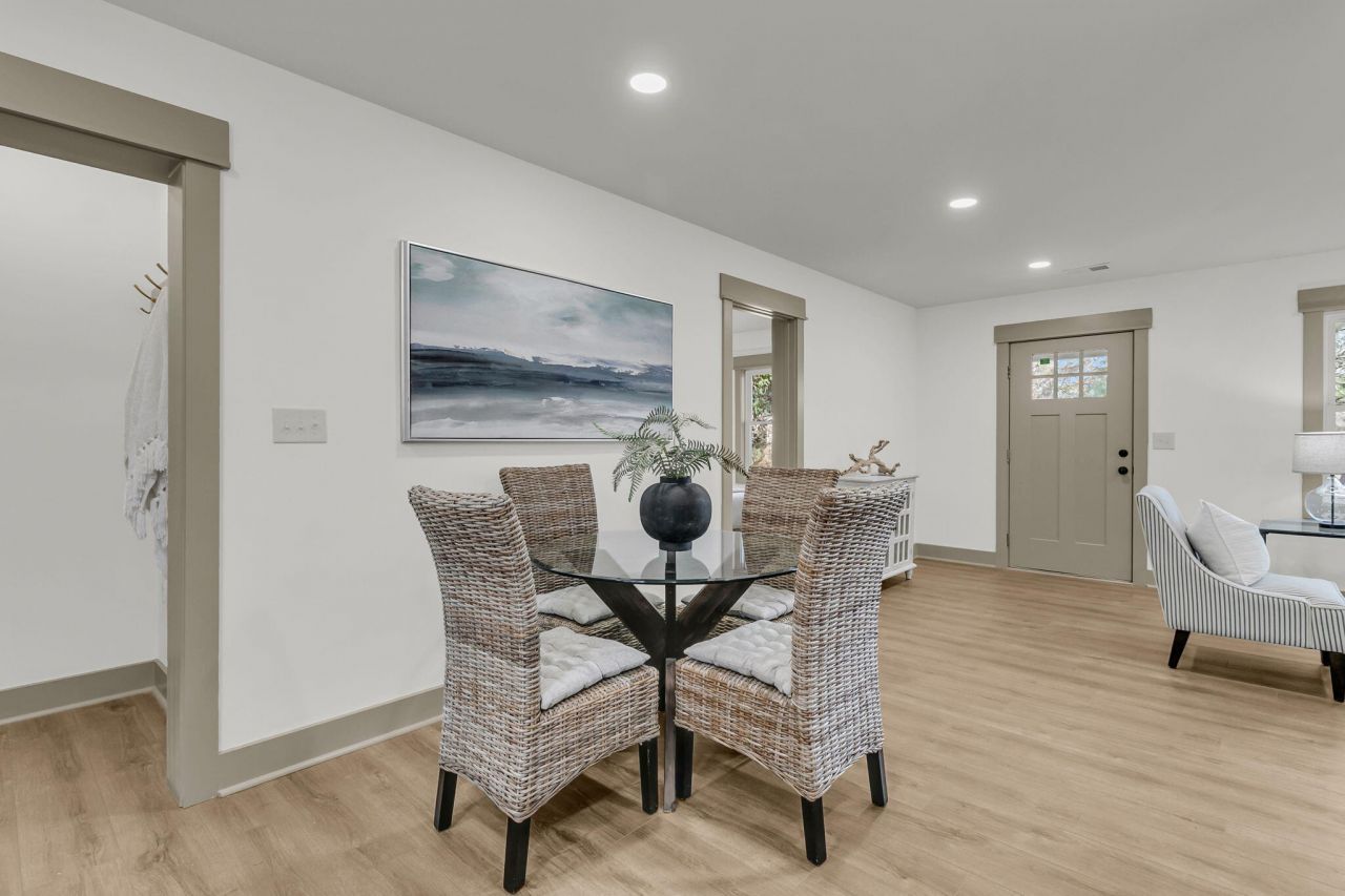 719 Wantoot Boulevard Photo 14