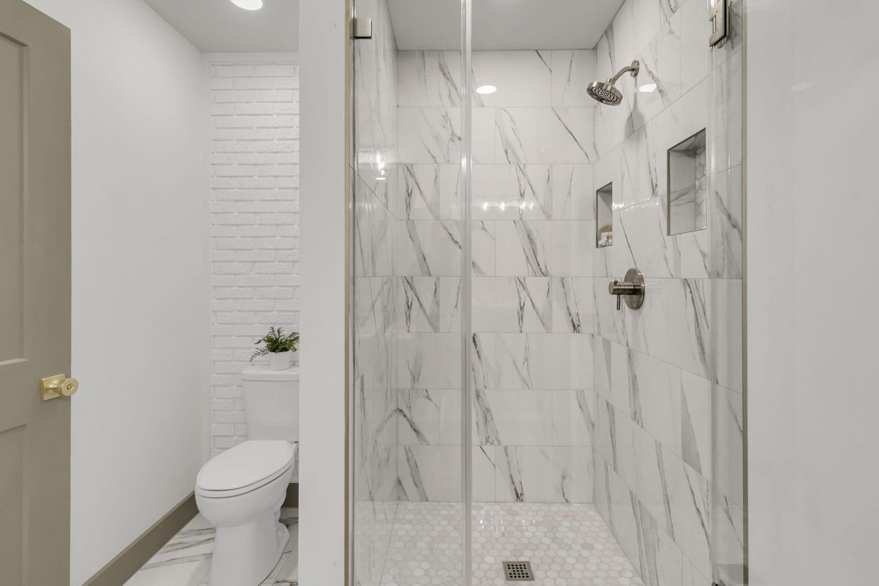 719 Wantoot Boulevard Photo 22