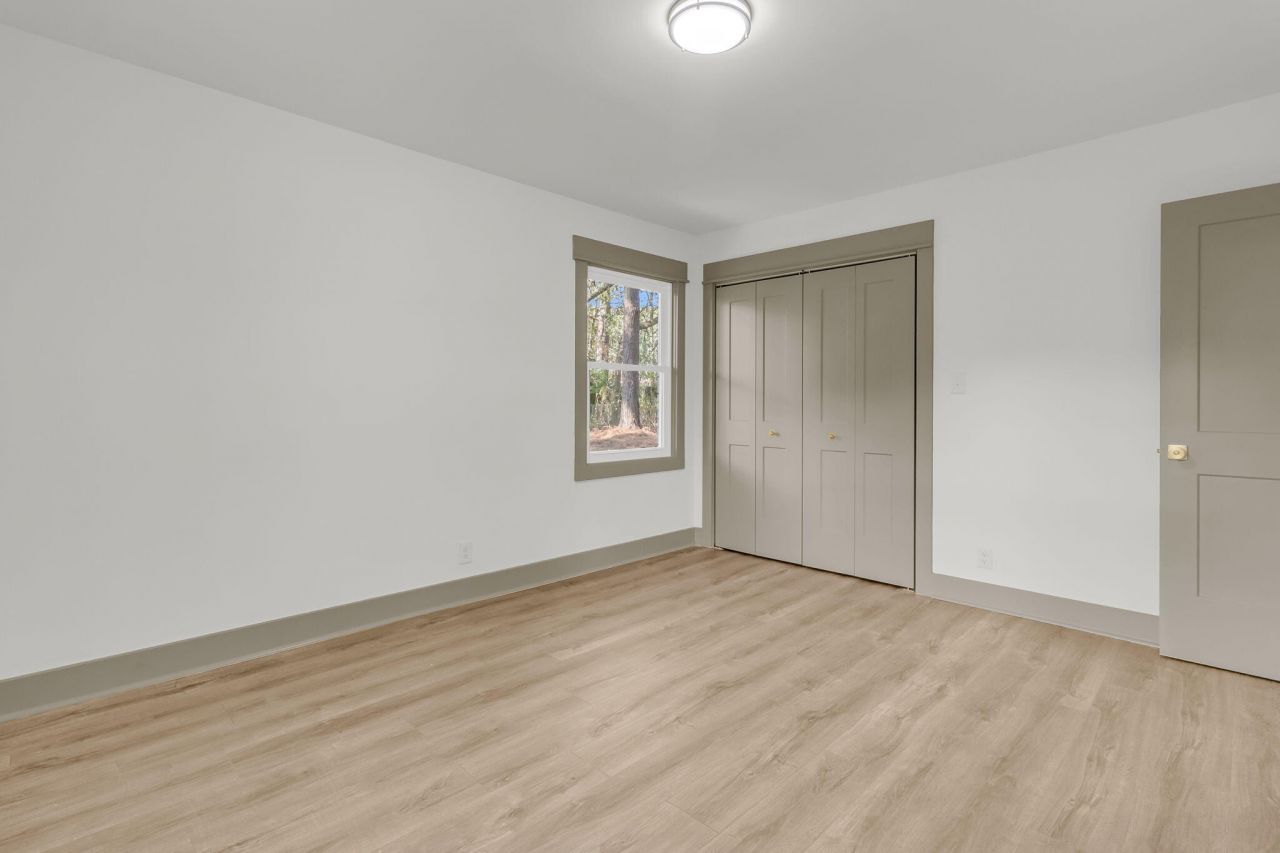 719 Wantoot Boulevard Photo 27