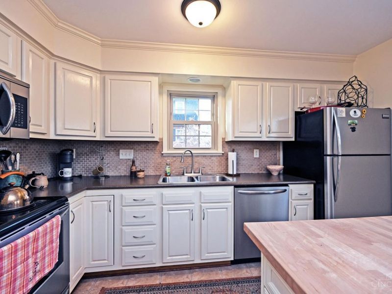 7 Creekwood Square, Unit 7, Glendale, OH 45246 Photo 13