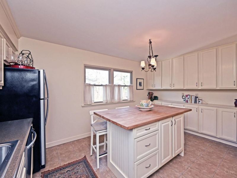 7 Creekwood Square, Unit 7, Glendale, OH 45246 Photo 15