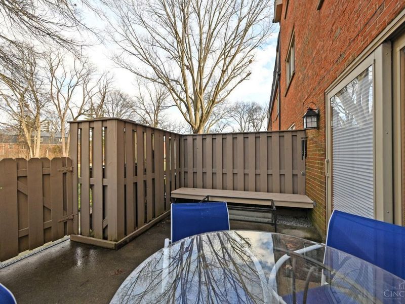 7 Creekwood Square, Unit 7, Glendale, OH 45246 Photo 30