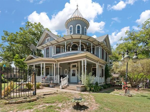 200 4th Street, Hubbard, TX 76648