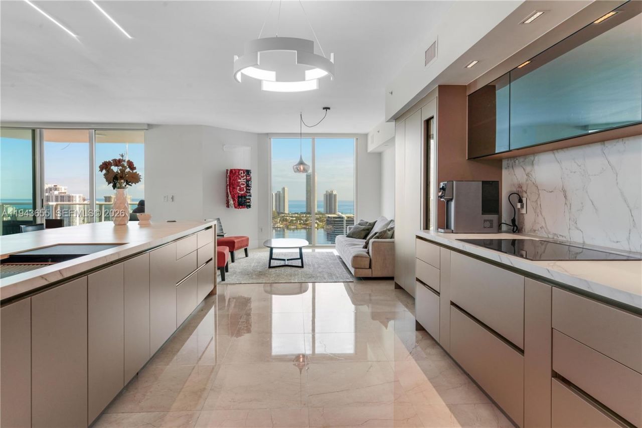 3301 NE 183rd St , Unit 3101, Aventura, FL 33160 Photo