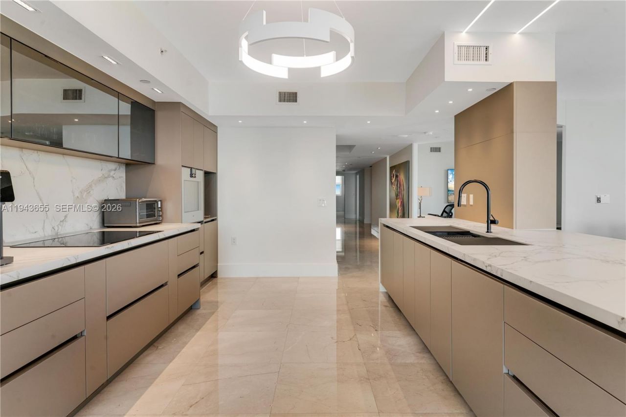 3301 NE 183rd St , Unit 3101, Aventura, FL 33160 Photo