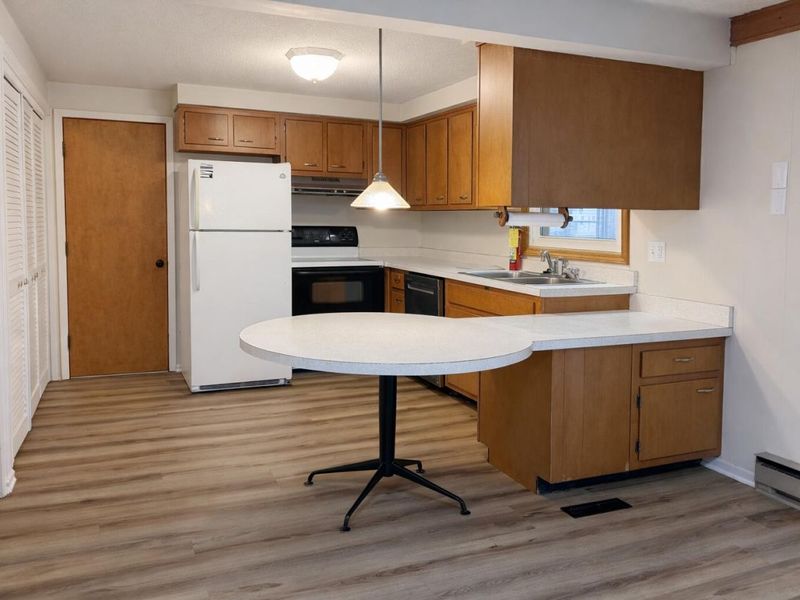 205 W Market Street, Rockford, OH 45882 Photo 10