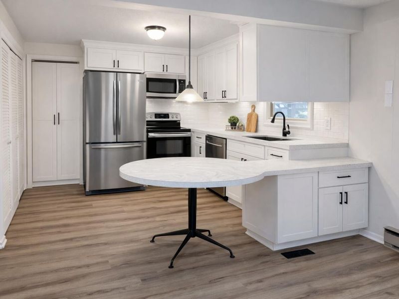 205 W Market Street, Rockford, OH 45882 Photo 11