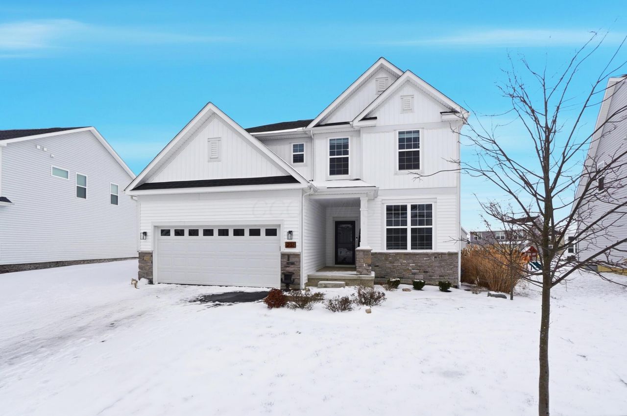 231 Leather Leaf Circle, Sunbury, OH 43074 Main Photo