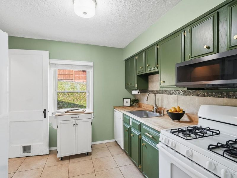 3702 Brotherton Road, Cincinnati, OH 45209 Photo 15