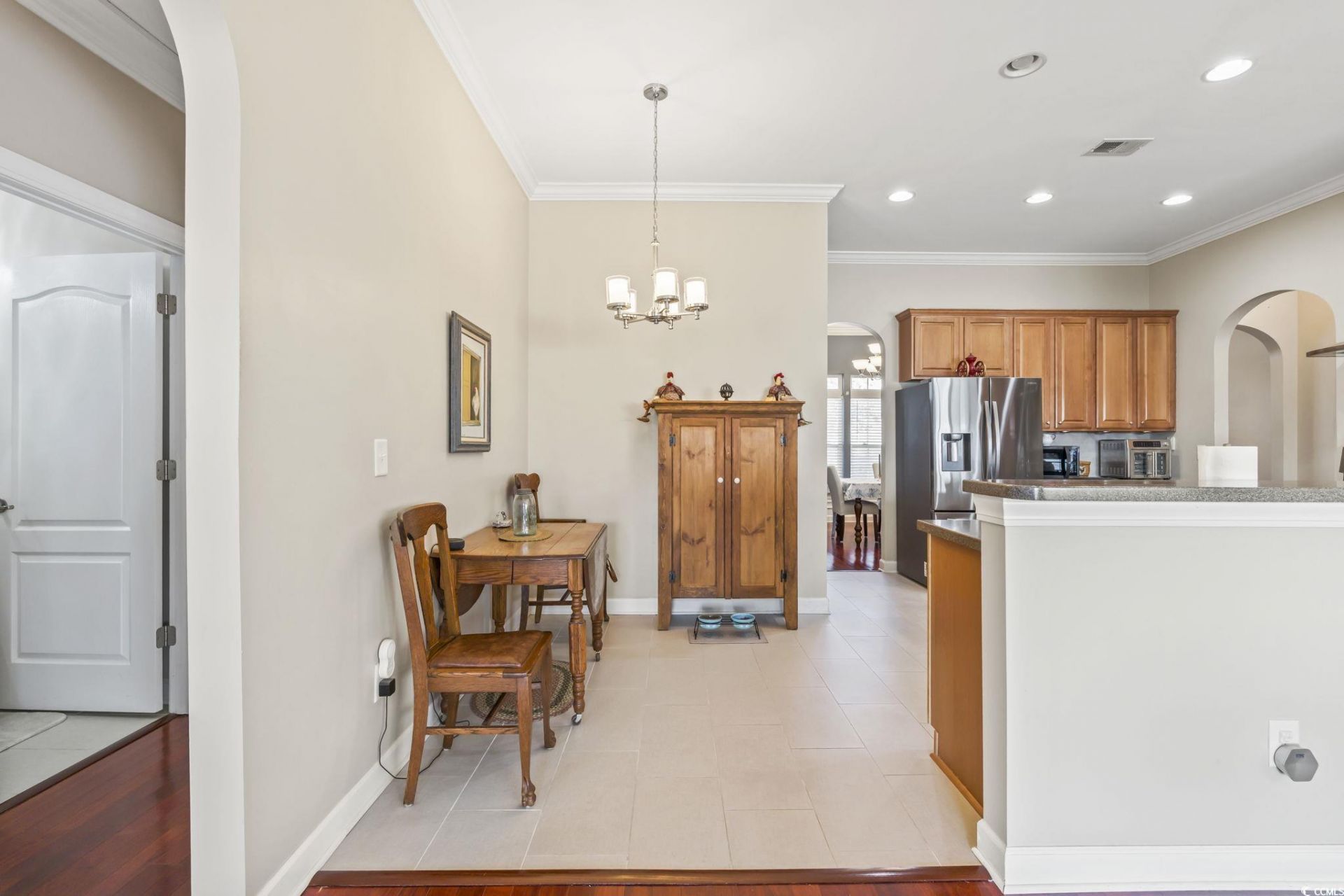 605 Tattlesbury Dr. Photo 14