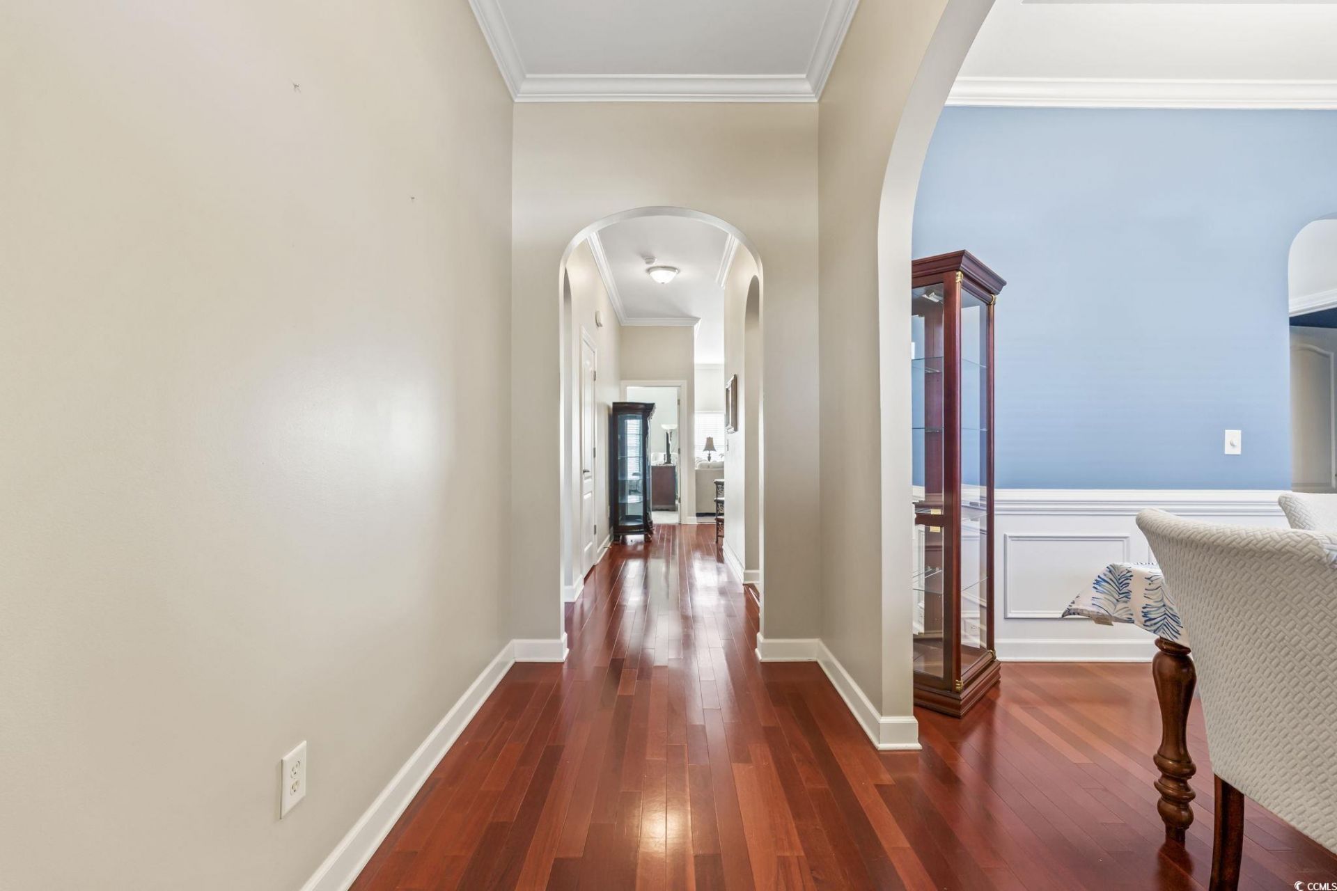 605 Tattlesbury Dr. Photo 4