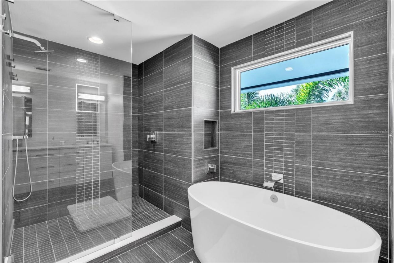 701 Tyler Drive, Sarasota, FL 34236 Photo