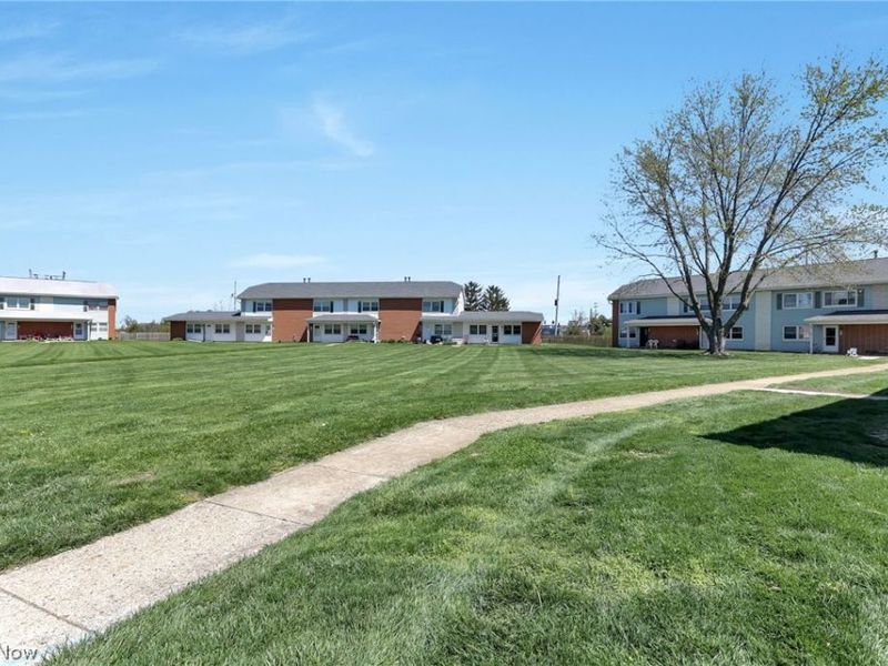 219 Buckeye Circle, Columbus, OH 43217 Photo 23