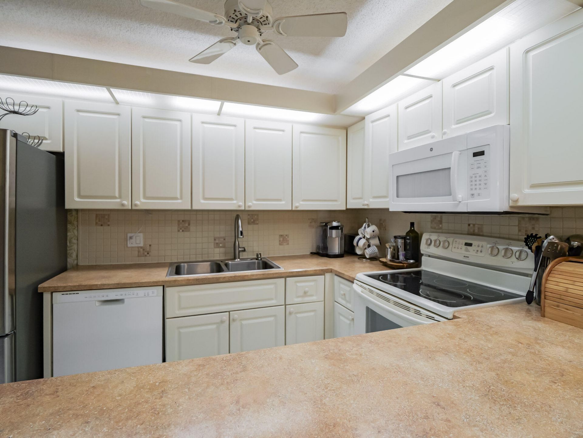 1166 6th Avenue, Unit 14c, Vero Beach, FL 32960 Photo
