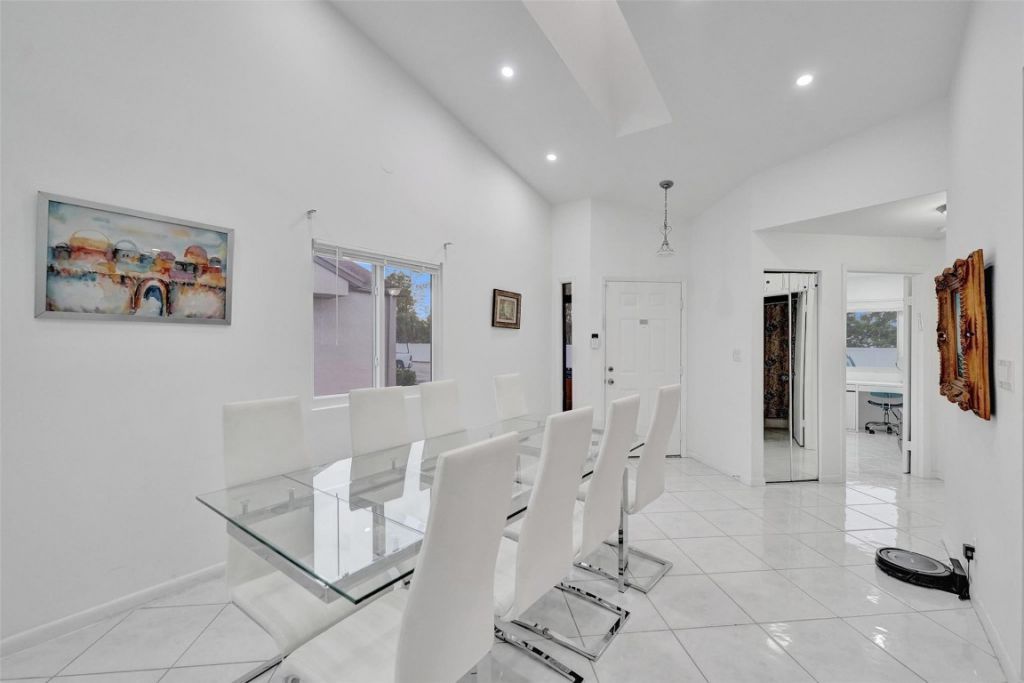 5514 SW 28th Ter, Dania Beach, FL 33312 Photo