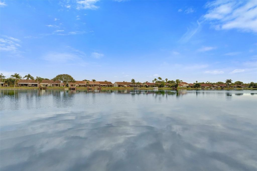 5514 SW 28th Ter, Dania Beach, FL 33312 Photo