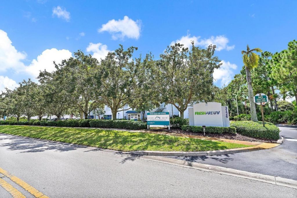 3126 Jupiter Park Drive, Jupiter, FL 33458 Photo