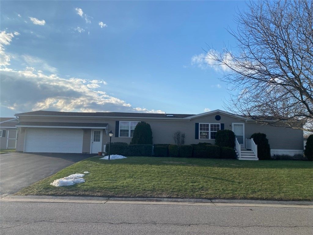 6344 Kims Drive, Victor, NY 14564 Main Photo