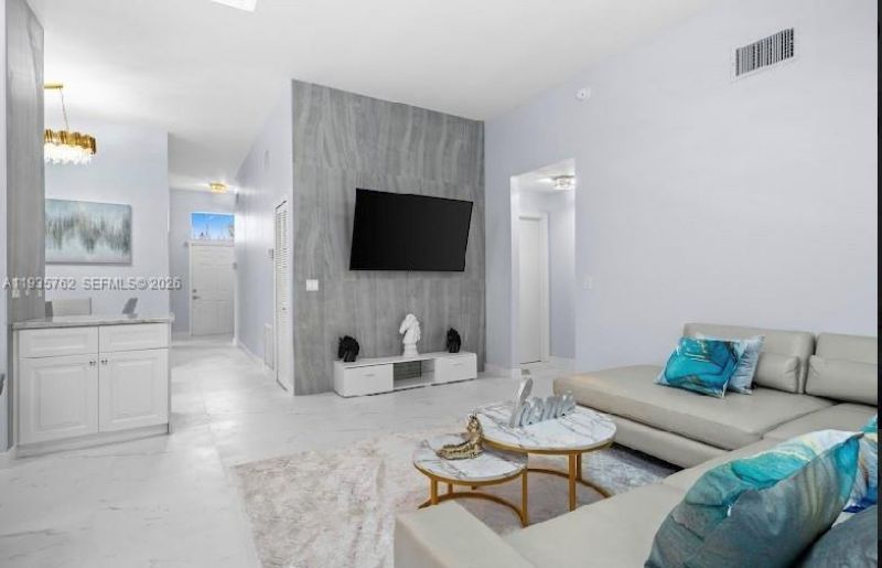 2002 Lake Breeze Ct , Wellington, FL 33414 Photo