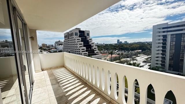 625 Biltmore Way, Unit 1005, Coral Gables, FL 33134 Photo