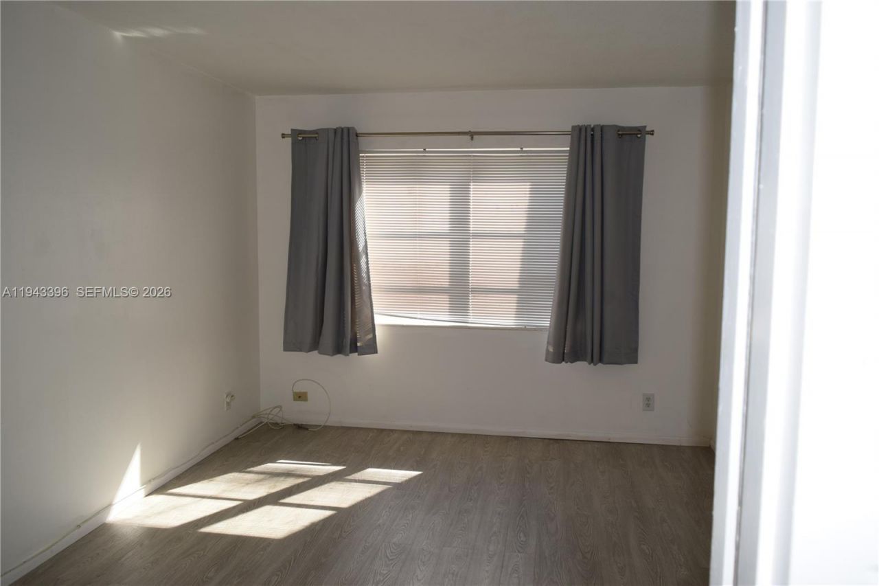 2901 NW 47th Ter, Unit 248B, Lauderdale Lakes, FL 33313 Photo