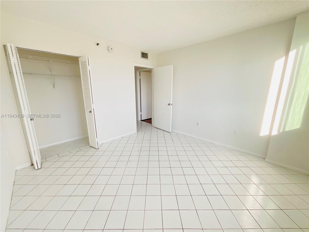 919 Hillcrest Dr, Unit 304, Hollywood, FL 33021 Photo