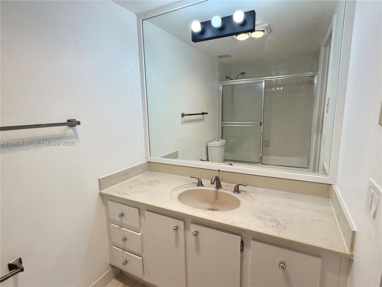 919 Hillcrest Dr, Unit 304, Hollywood, FL 33021 Photo