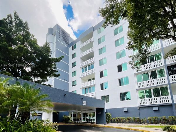 919 Hillcrest Dr , Unit 304, Hollywood, FL 33021