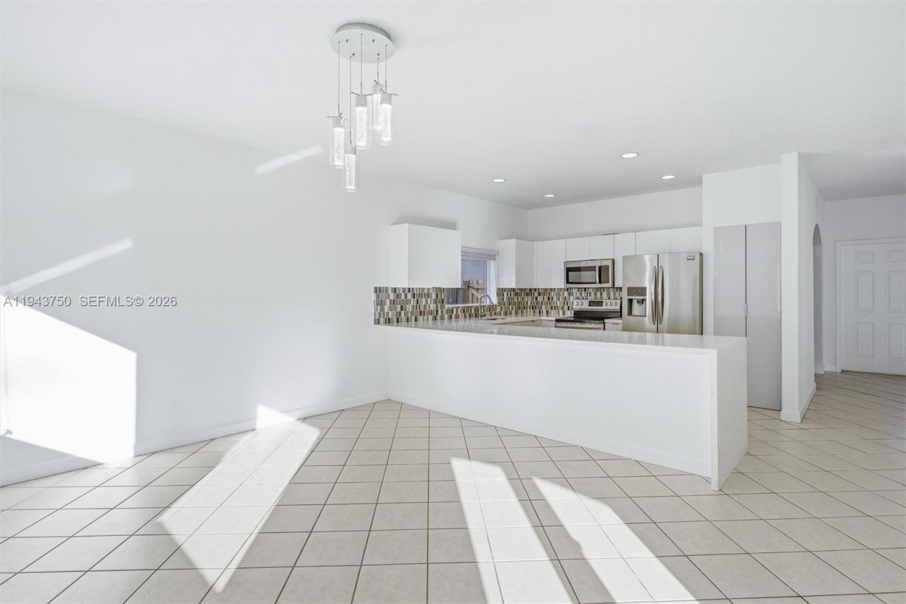 12920 SW 143rd Ter, Miami, FL 33186 Photo