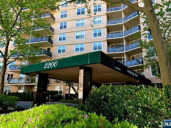 2200 N Central Avenue 10C, Unit 10C, FORT LEE, NJ 07024