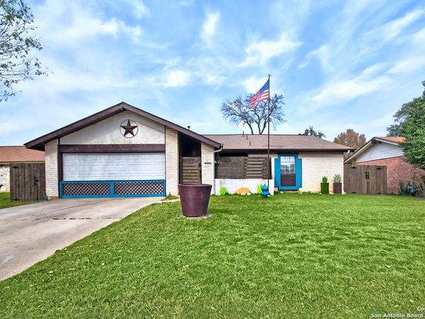 5303 Cerro Vista, San Antonio, TX 78233