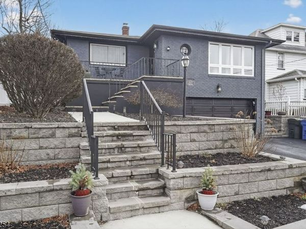 317 Ridge Rd, Rutherford, NJ 07070