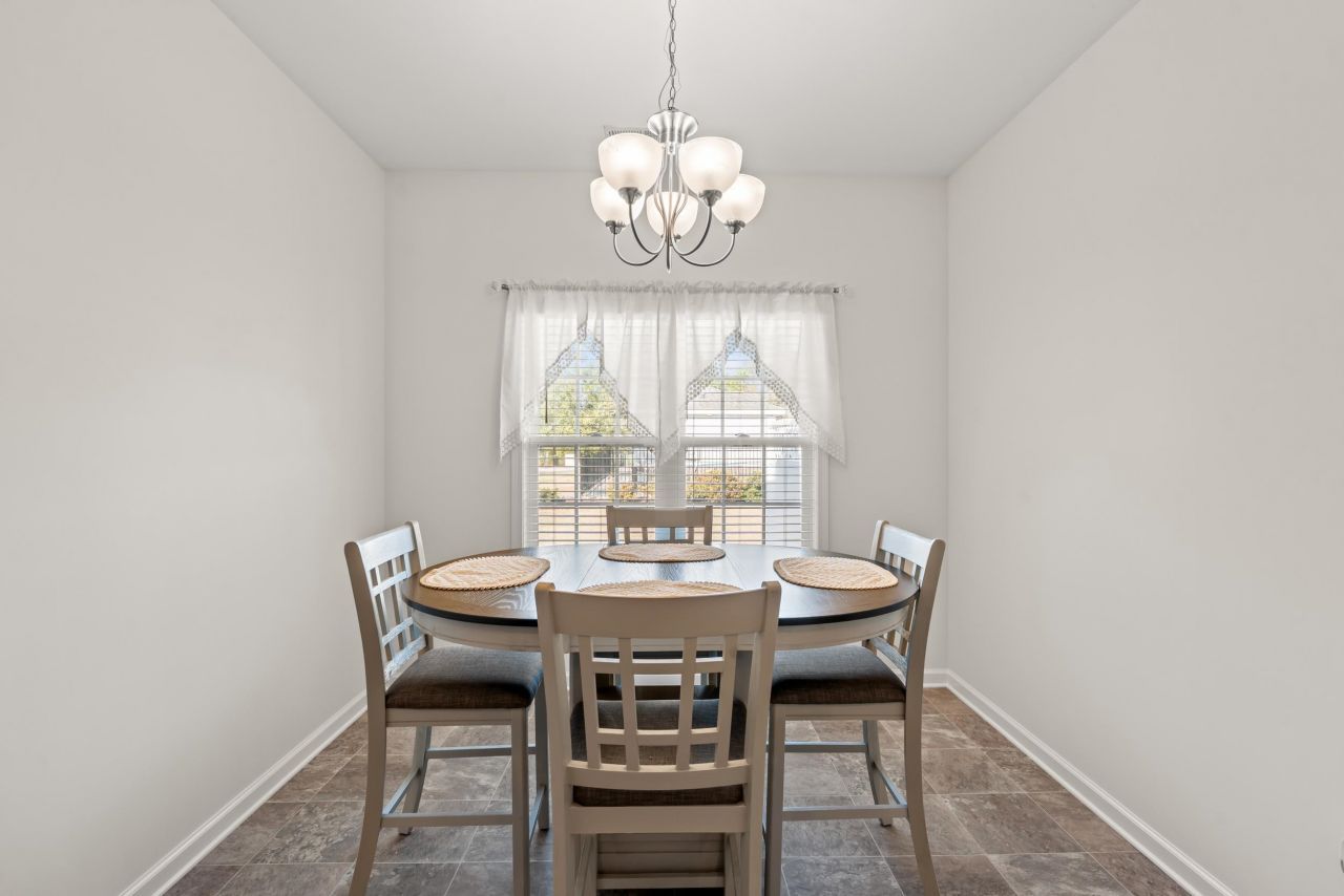 101 Palm Terrace Loop Photo 11