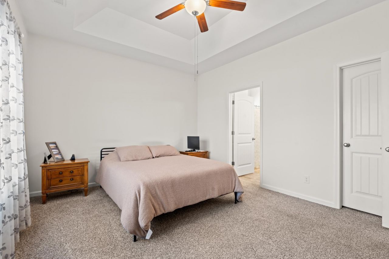 101 Palm Terrace Loop Photo 13