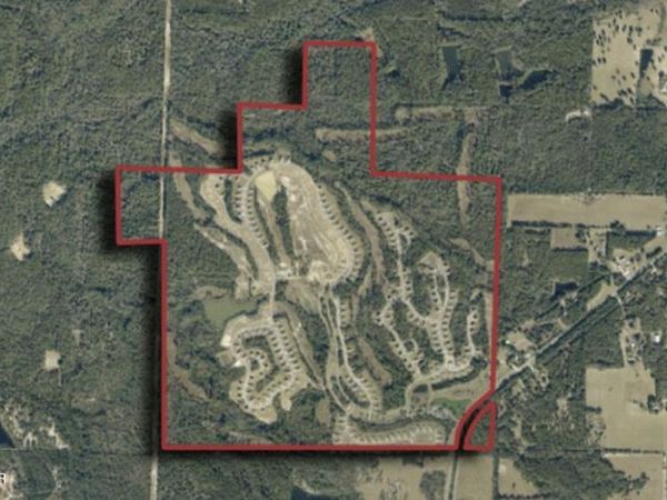 3200 Heritage Plantation Boulevard, Laurel Hill, FL 32567