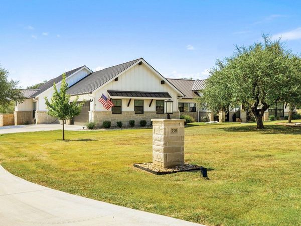 338 Morning Dew DR, Round Mountain, TX 78663