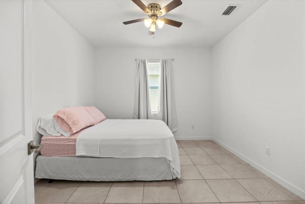 1723 NE White Pine Terrace, Jensen Beach, FL 34957 Photo