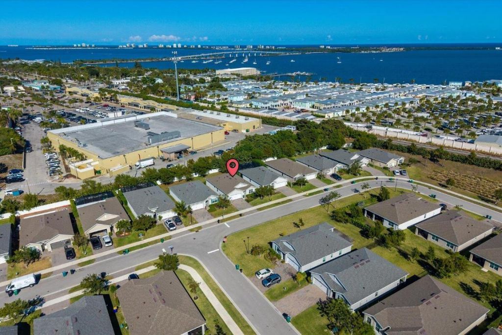 1723 NE White Pine Terrace, Jensen Beach, FL 34957 Photo