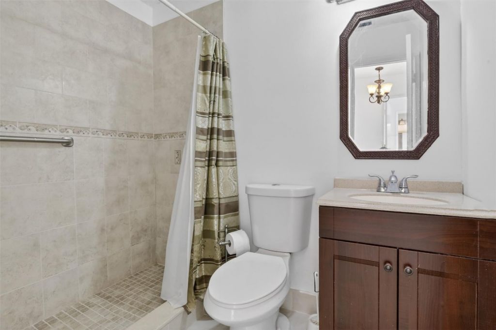 1032 NW 83 Avenue, Unit D58, Plantation, FL 33322 Photo