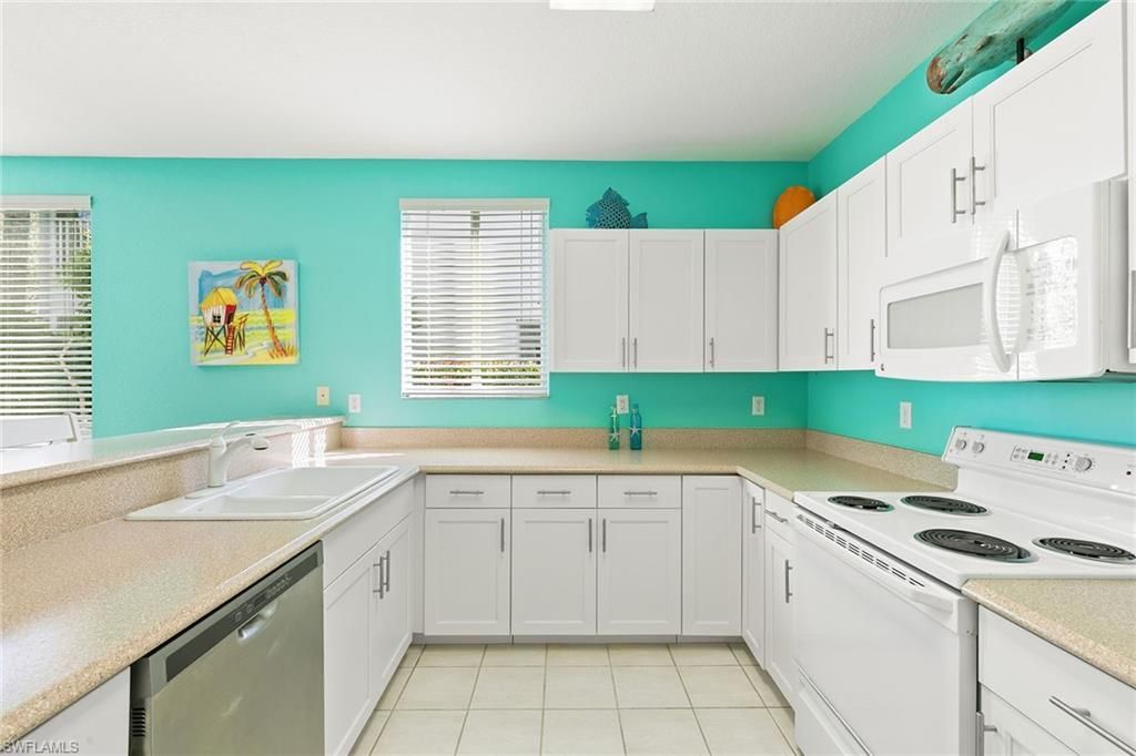 8471 Southbridge Dr, Unit 4, Estero, FL 33967 Photo