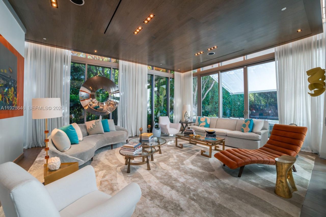 111 Reef Ln , Key Biscayne, FL 33149 Photo