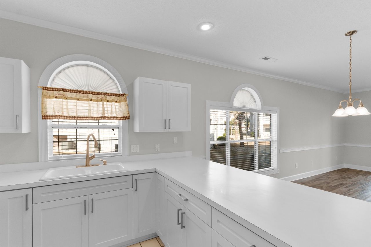 4691 Wild Iris Dr. Photo 9