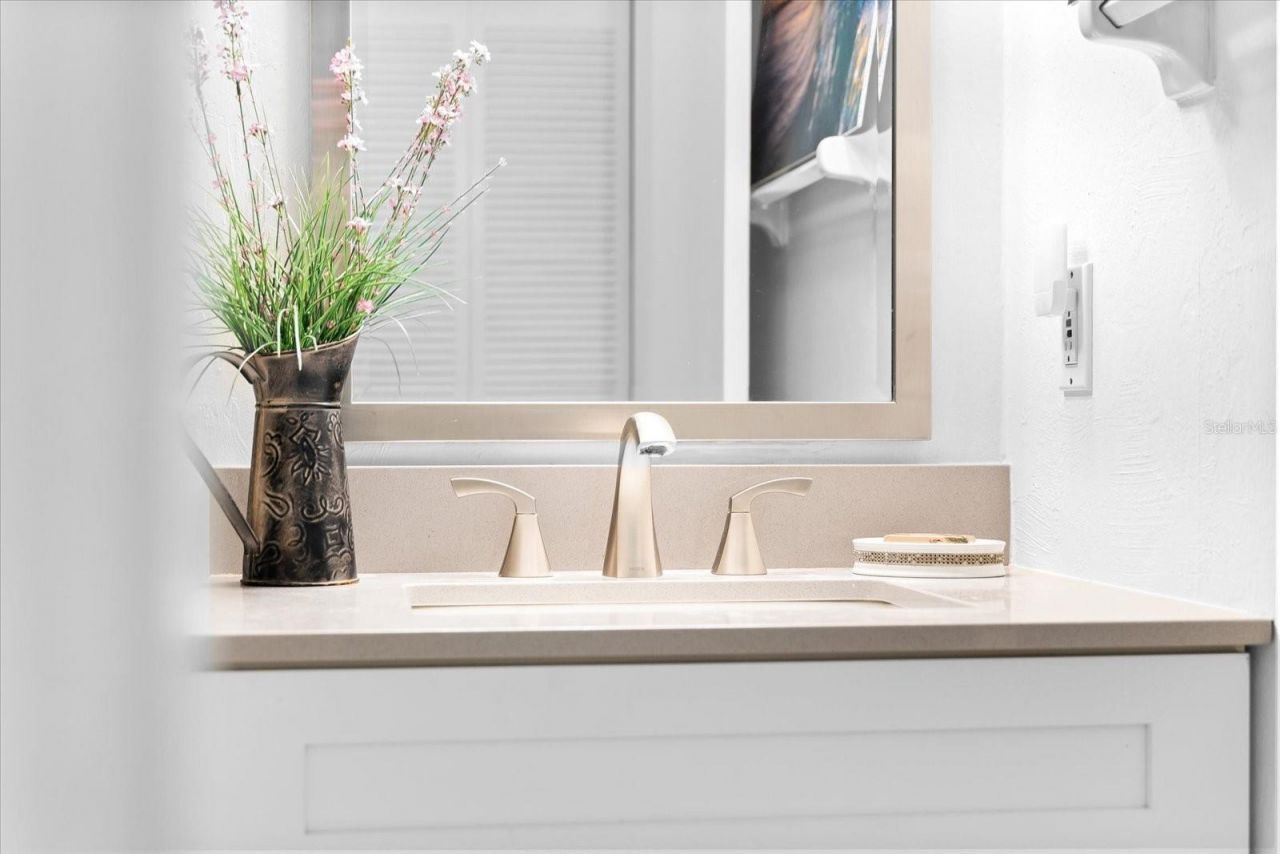 5641 Midnight Pass Road, Unit 902, Sarasota, FL 34242 Photo