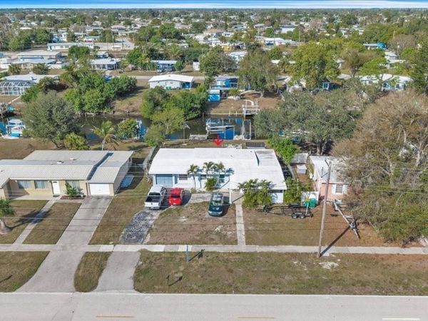 4015 CONWAY BOULEVARD, PORT CHARLOTTE, FL 33952