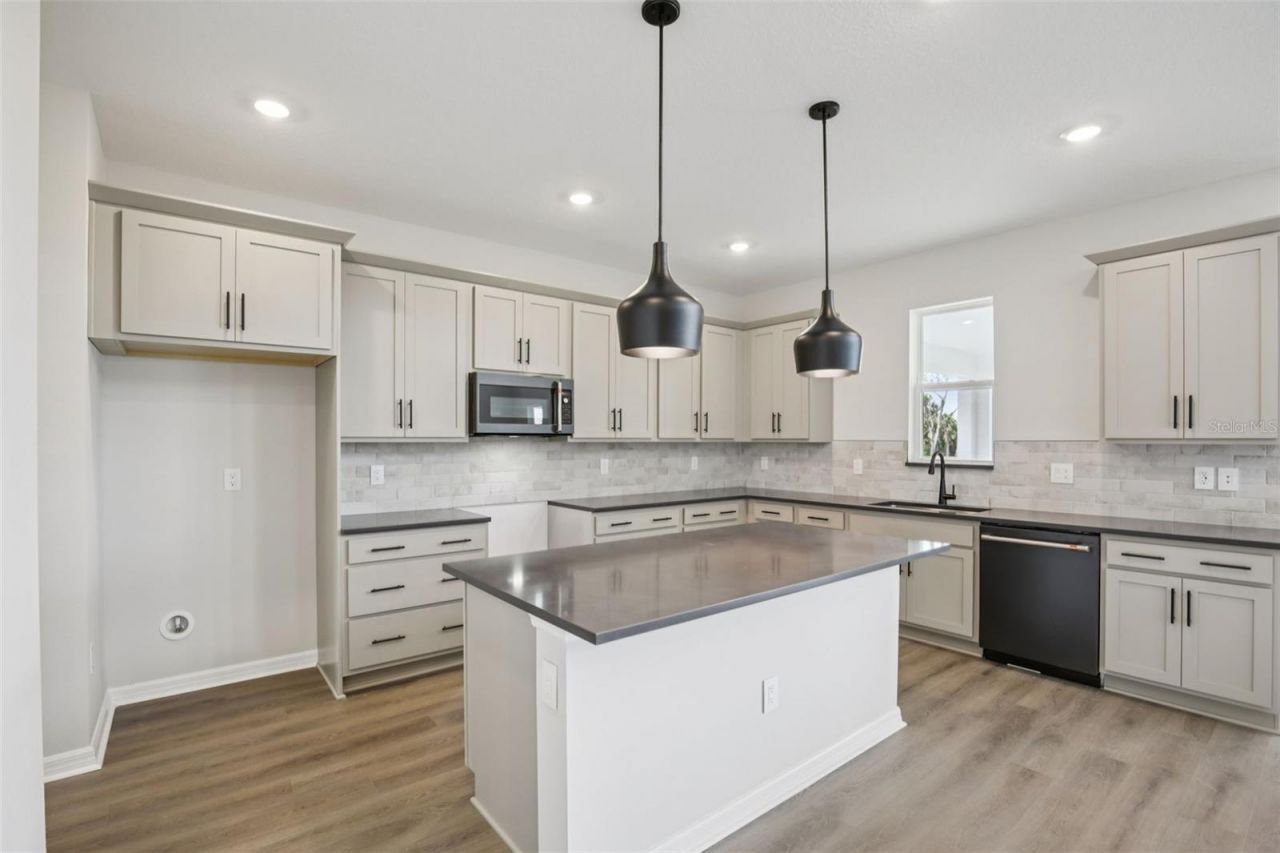 10164 Hidden Hammock Loop, Parrish, FL 34219 Photo