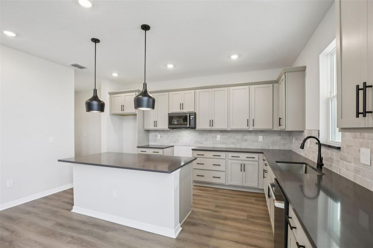 10164 Hidden Hammock Loop, Parrish, FL 34219 Photo