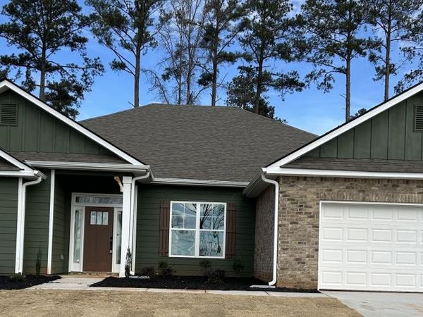 1166 Barrington Place Way, Macon, GA 31220