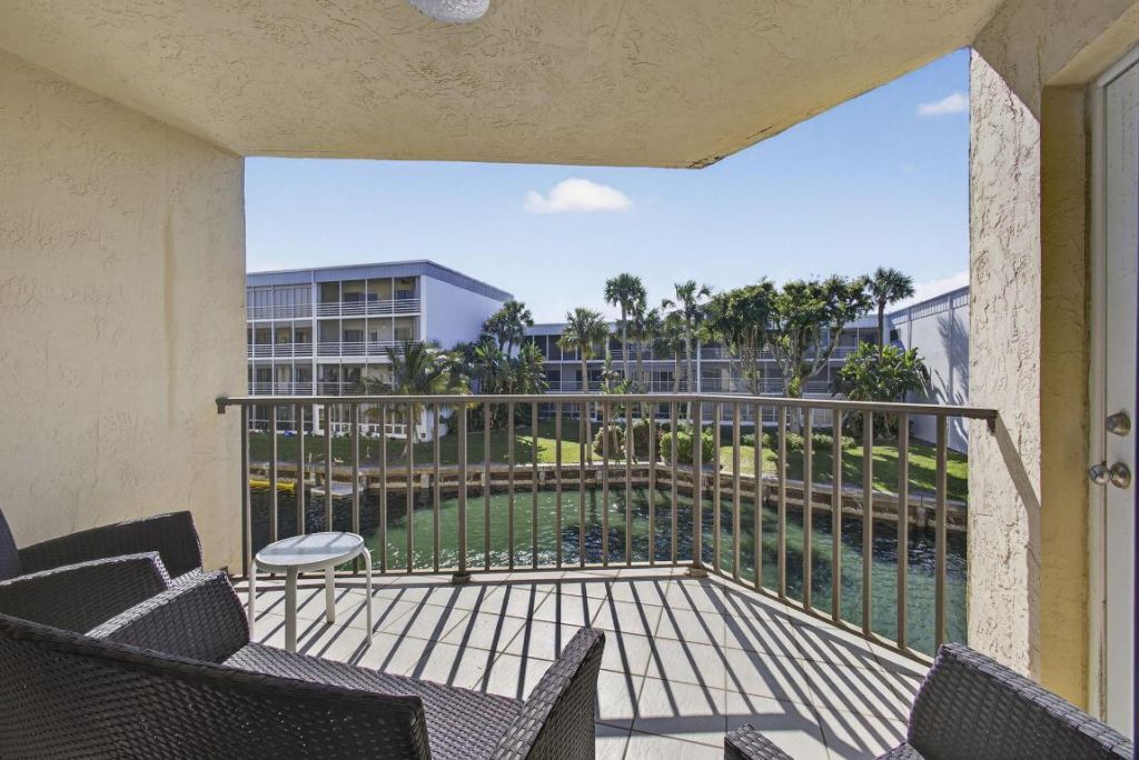 896 N Federal Highway, Unit 225, Lantana, FL 33462 Photo
