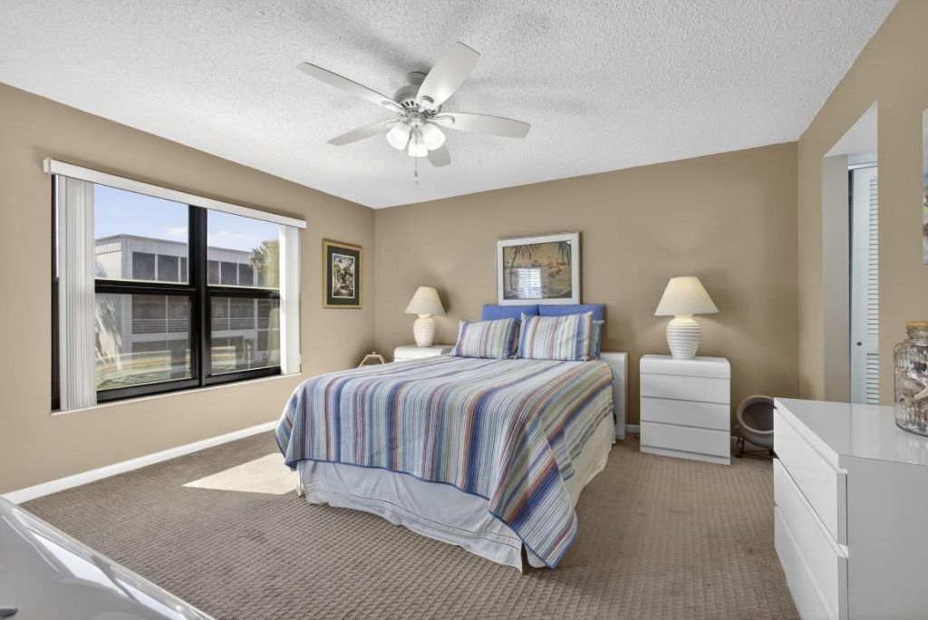 896 N Federal Highway, Unit 225, Lantana, FL 33462 Photo