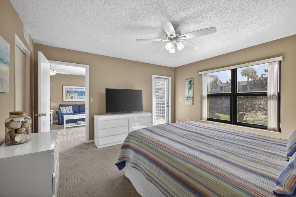896 N Federal Highway, Unit 225, Lantana, FL 33462 Photo